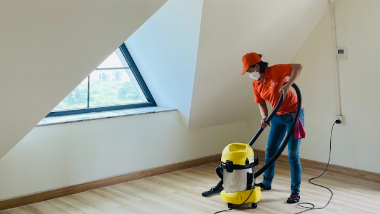 cung cấp tạp vụ vệ sinh